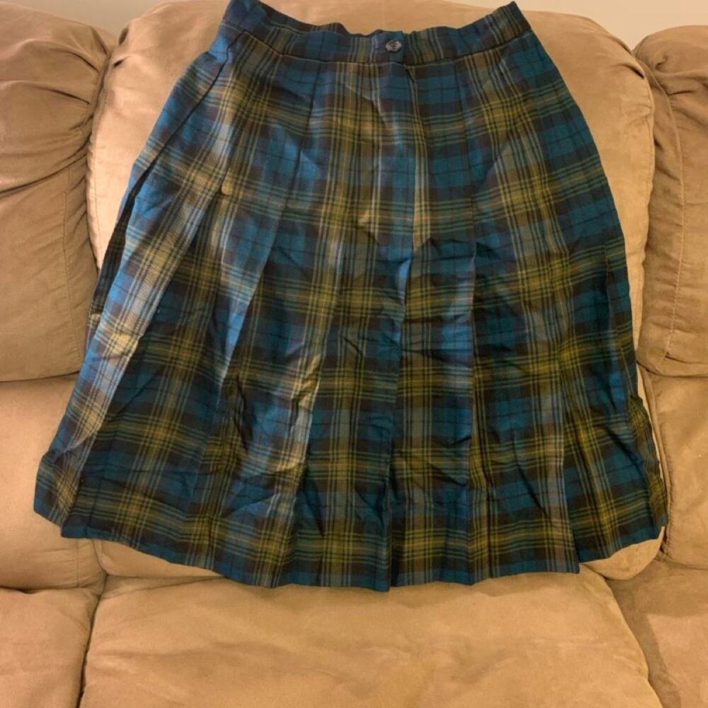 vintage 80s L.L. Bean pleated midi skirt Made in the USA rayon-wool tartan plaid